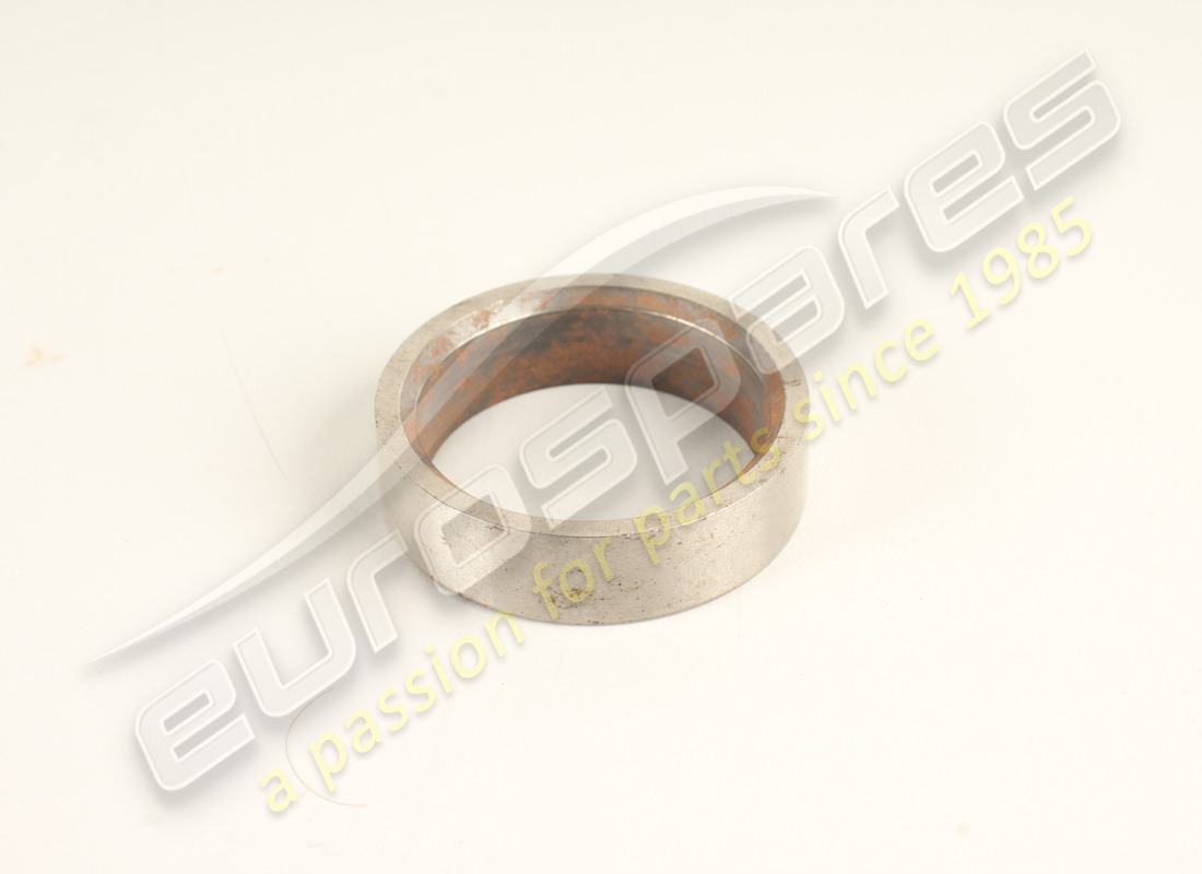 NEW FERRARI INTAKE VALVE SEAT. PART NUMBER 125768 (1) new ferrari intake valve seat. part number 125768 (1)