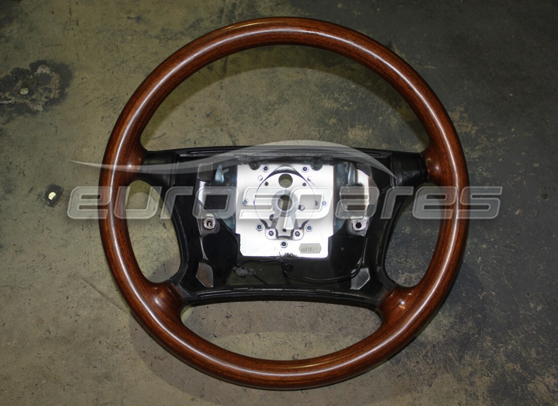 USED MASERATI STEER.WHEEL. PART NUMBER 377880104 (1) used maserati steer.wheel. part number 377880104 (1)