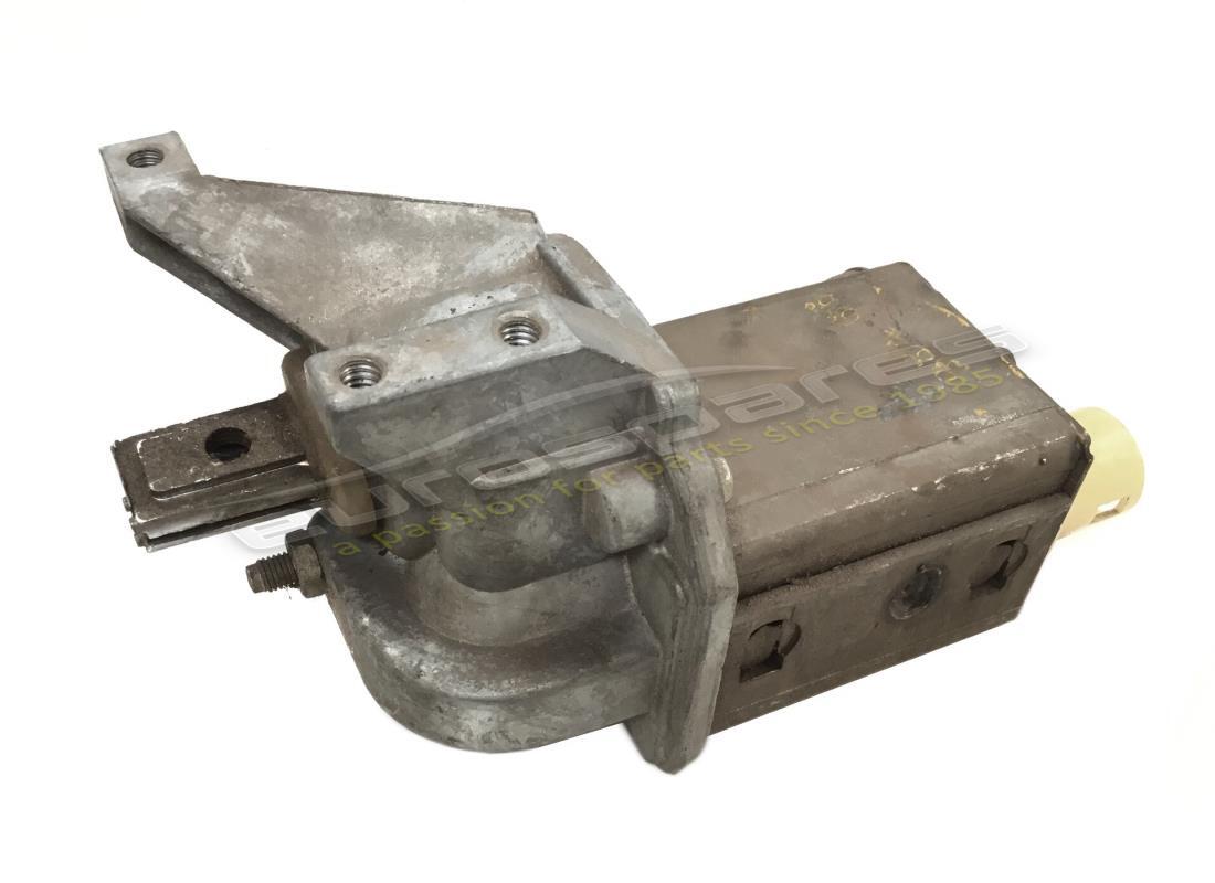 NEW Ferrari RH QUARTER LIGHT MOTOR . PART NUMBER 2513036200 (1)