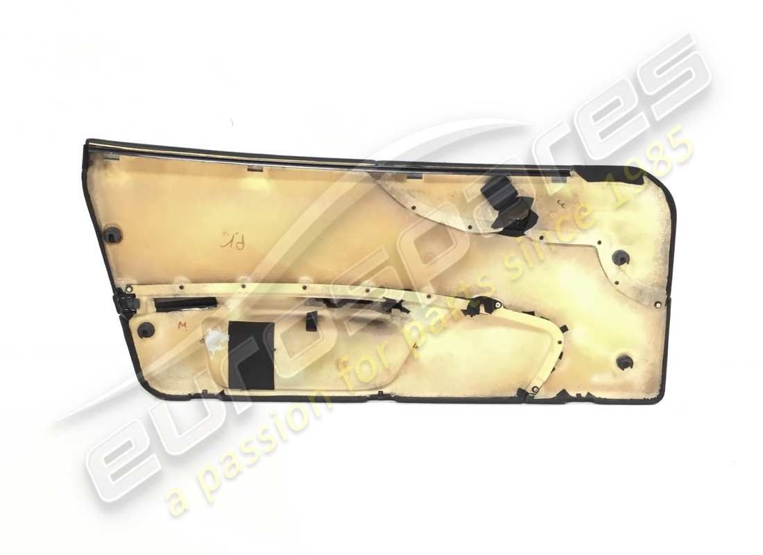 USED EUROSPARES FERRARI 550 MARANELLO COMPLETE RH DOOR CARD (LHD). PART NUMBER EAP1230043 (3) used eurospares ferrari 550 maranello complete rh door card (lhd). part number eap1230043 (3)