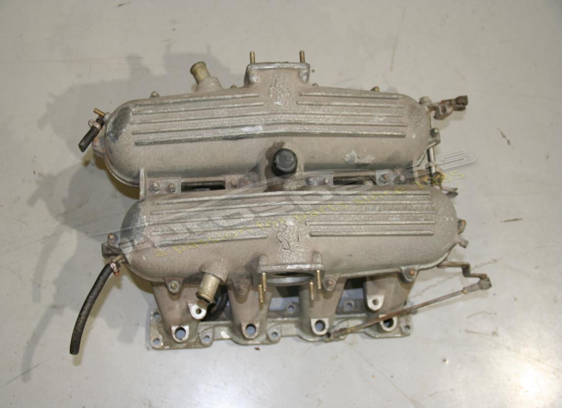 USED FERRARI INTAKE MANIFOLD COVER COMPLETE. PART NUMBER 149505 (1) used ferrari intake manifold cover complete. part number 149505 (1)