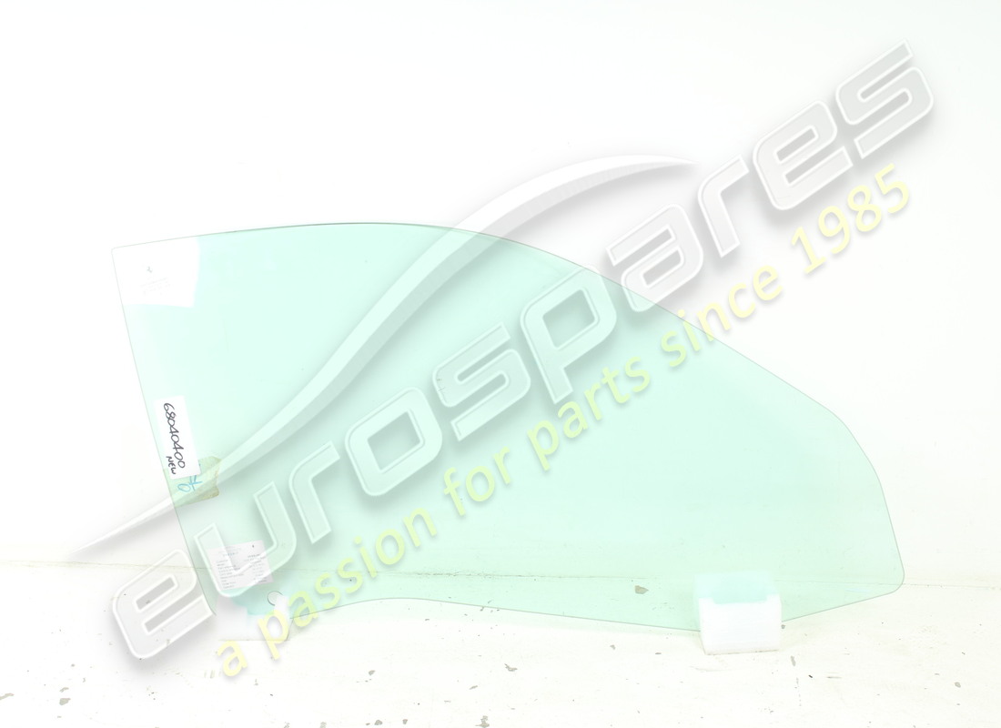 new ferrari rh side glass. part number 68040400 (1)