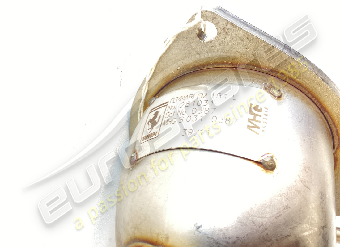 NEW FERRARI COMPLETE LH EXHAUST MANIFOLD. PART NUMBER 281031 (4) new ferrari complete lh exhaust manifold. part number 281031 (4)