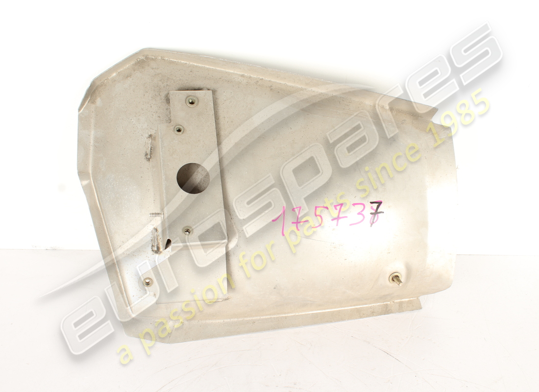 NEW FERRARI LH PLATE. PART NUMBER 175737 (2) new ferrari lh plate. part number 175737 (2)