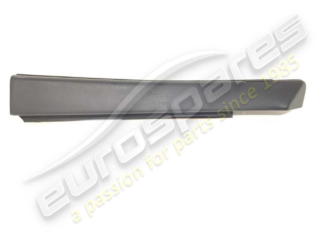new ferrari lh door trim. part number 61117300 (1)