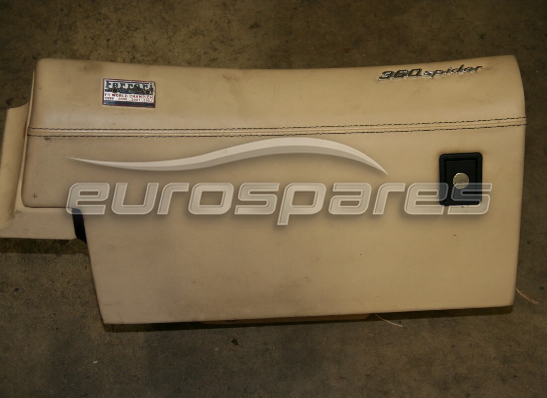USED Ferrari COMPLETE GLOVE BOX FRAME . PART NUMBER 65534200 (1)
