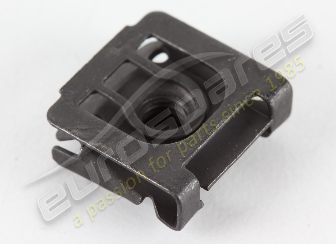 NEW LAMBORGHINI SNAP NUT CLAMP. PART NUMBER N90356204 (3) new lamborghini snap nut clamp. part number n90356204 (3)