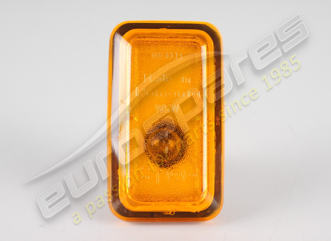 NEW PORSCHE TURN SIGNAL REPEATER - YELLOW - D - MJ 1981>>. PART NUMBER 4A0949101 (1) new porsche turn signal repeater - yellow - d - mj 1981>>. part number 4a0949101 (1)