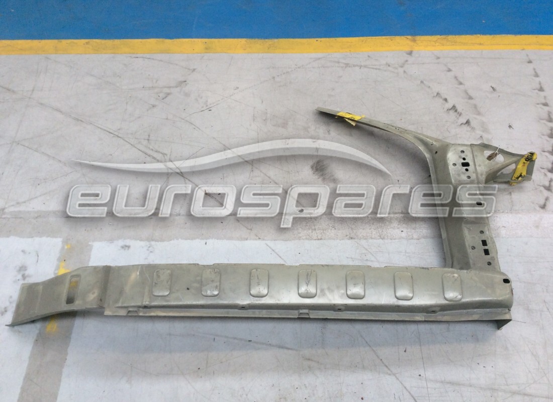 new ferrari door frame. part number 64522400 (1)