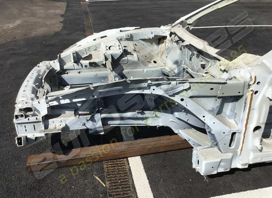 new (other) maserati complete lhd chassis. part number 980145185 (8)