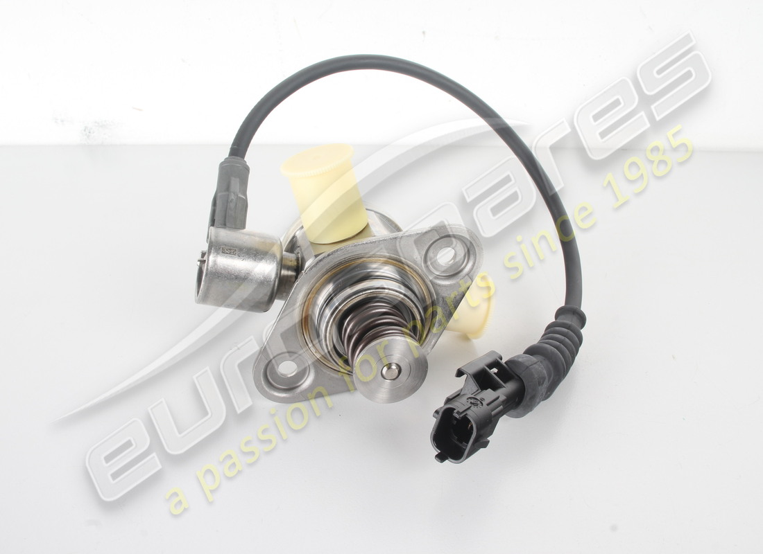 NEW FERRARI LH FUEL PUMP. PART NUMBER 290032 (1) new ferrari lh fuel pump. part number 290032 (1)