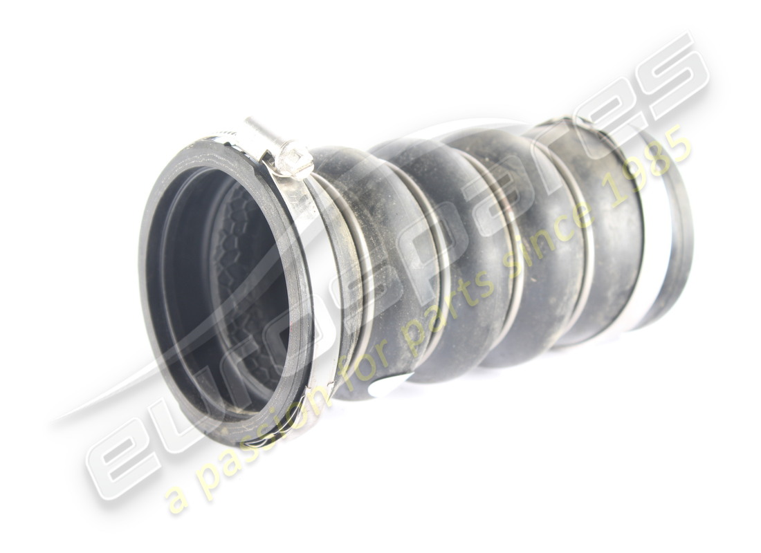 USED Ferrari CONNECTOR HOSE ON THROTTLE B . PART NUMBER 318185 (1)