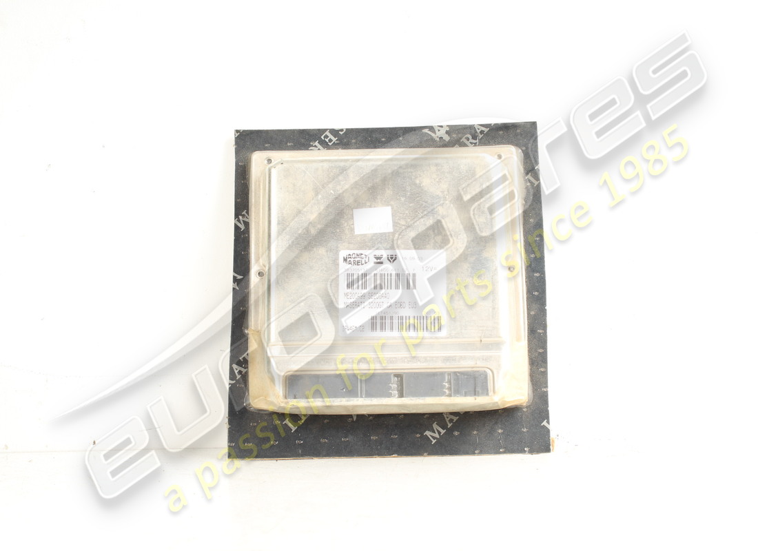 NEW MASERATI ELECTRONIC IGNITION CONTROL UNIT. PART NUMBER 383705137 (1) new maserati electronic ignition control unit. part number 383705137 (1)