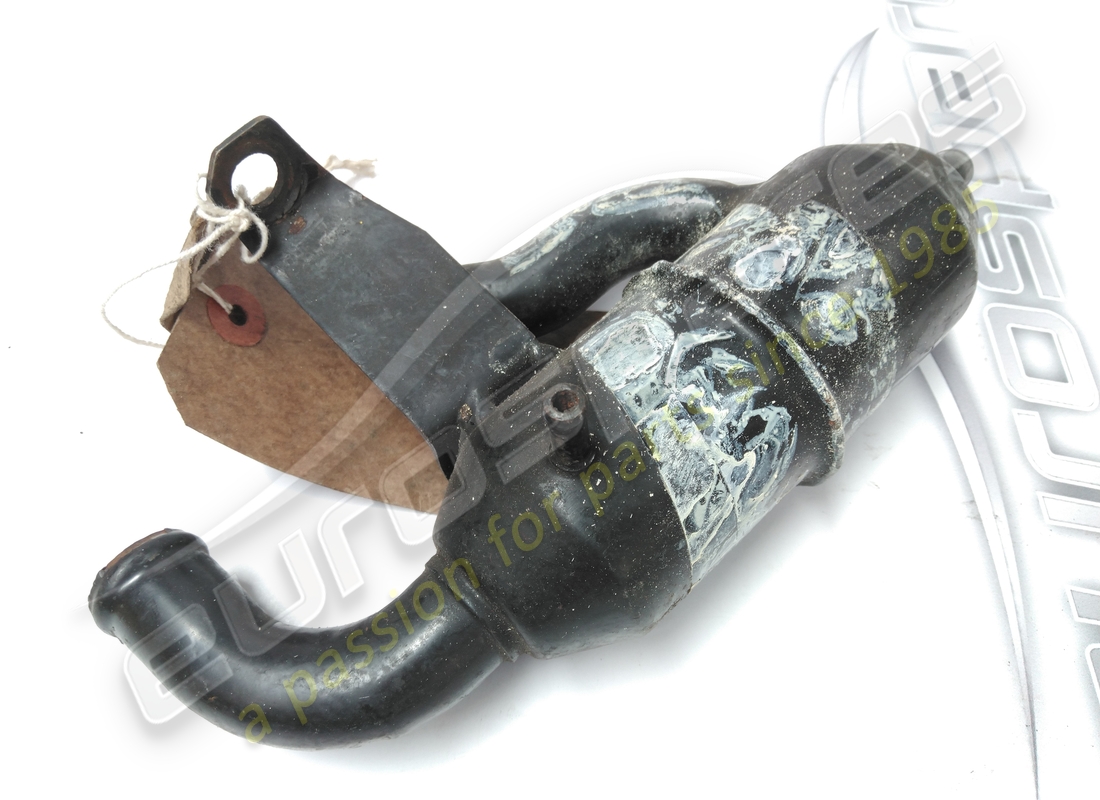 USED FERRARI OIL VAPOUR BOX. PART NUMBER 106330 (1) used ferrari oil vapour box. part number 106330 (1)