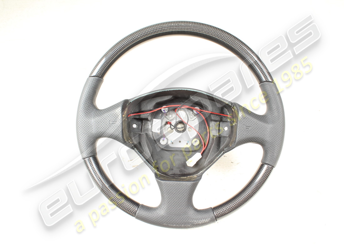 NEW MASERATI STEERING WHEEL CARBONIO. PART NUMBER 188823 (1) new maserati steering wheel carbonio. part number 188823 (1)
