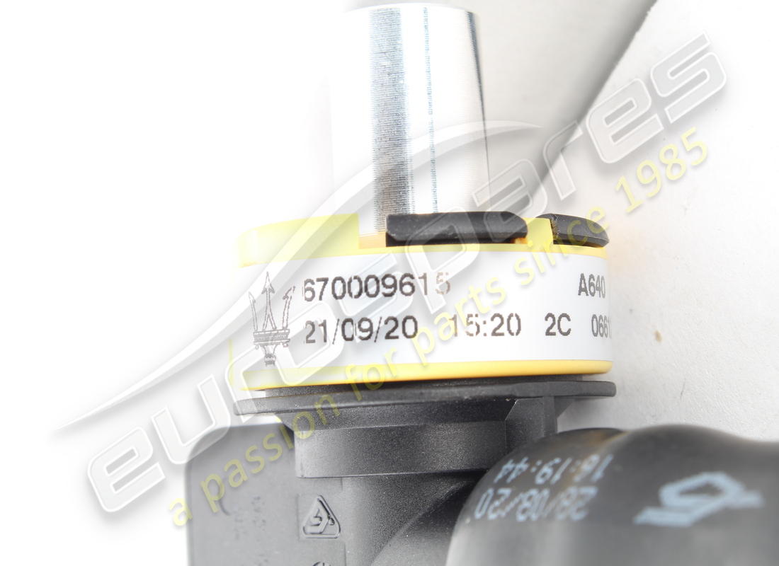 NEW MASERATI COMPLETE OUTLET PIPE BLOW-BY. PART NUMBER 670009615 (6) new maserati complete outlet pipe blow-by. part number 670009615 (6)