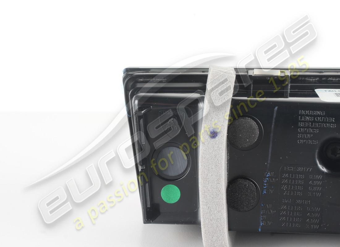 NEW LAMBORGHINI SIDE MARKER REFL. PART NUMBER 4ML945072C (4) new lamborghini side marker refl. part number 4ml945072c (4)