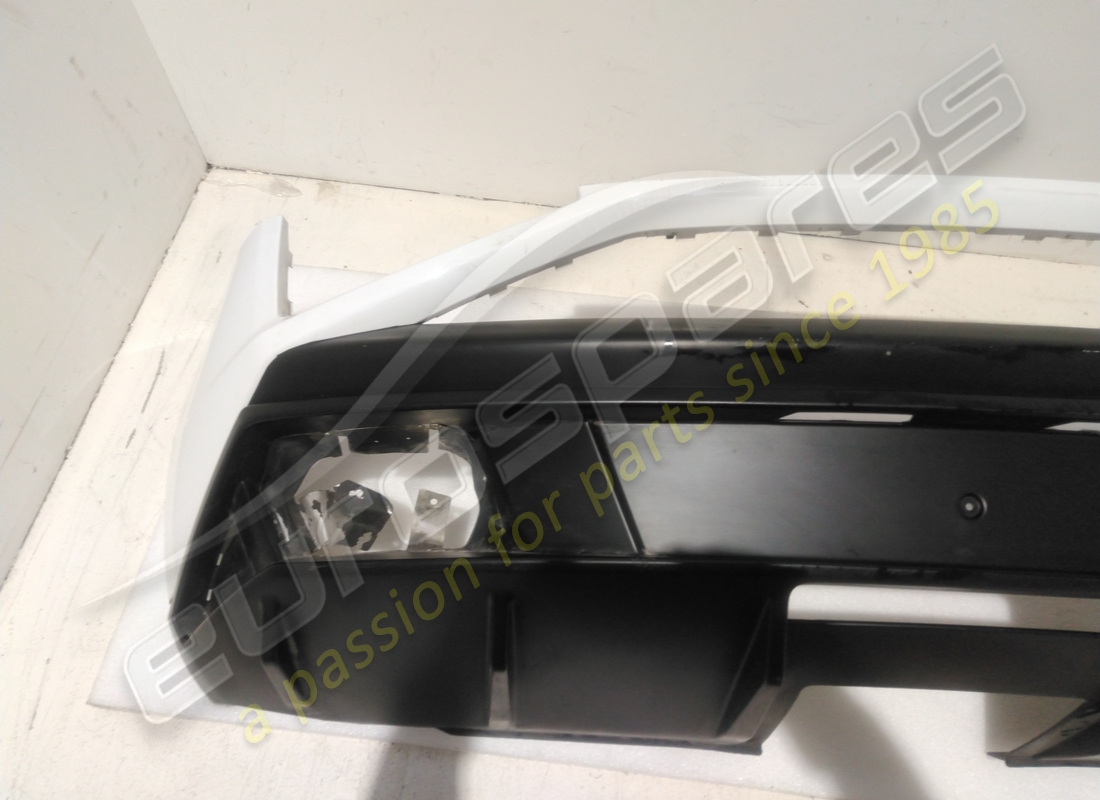 used lamborghini rear bumper. part number 400807497f (3)