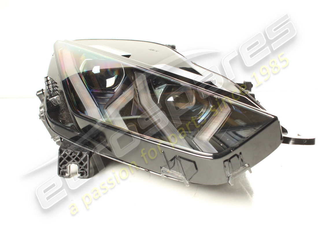 NEW LAMBORGHINI RIGHT FRONT HEADLIGHT. PART NUMBER 4T0941004G (1) new lamborghini right front headlight. part number 4t0941004g (1)