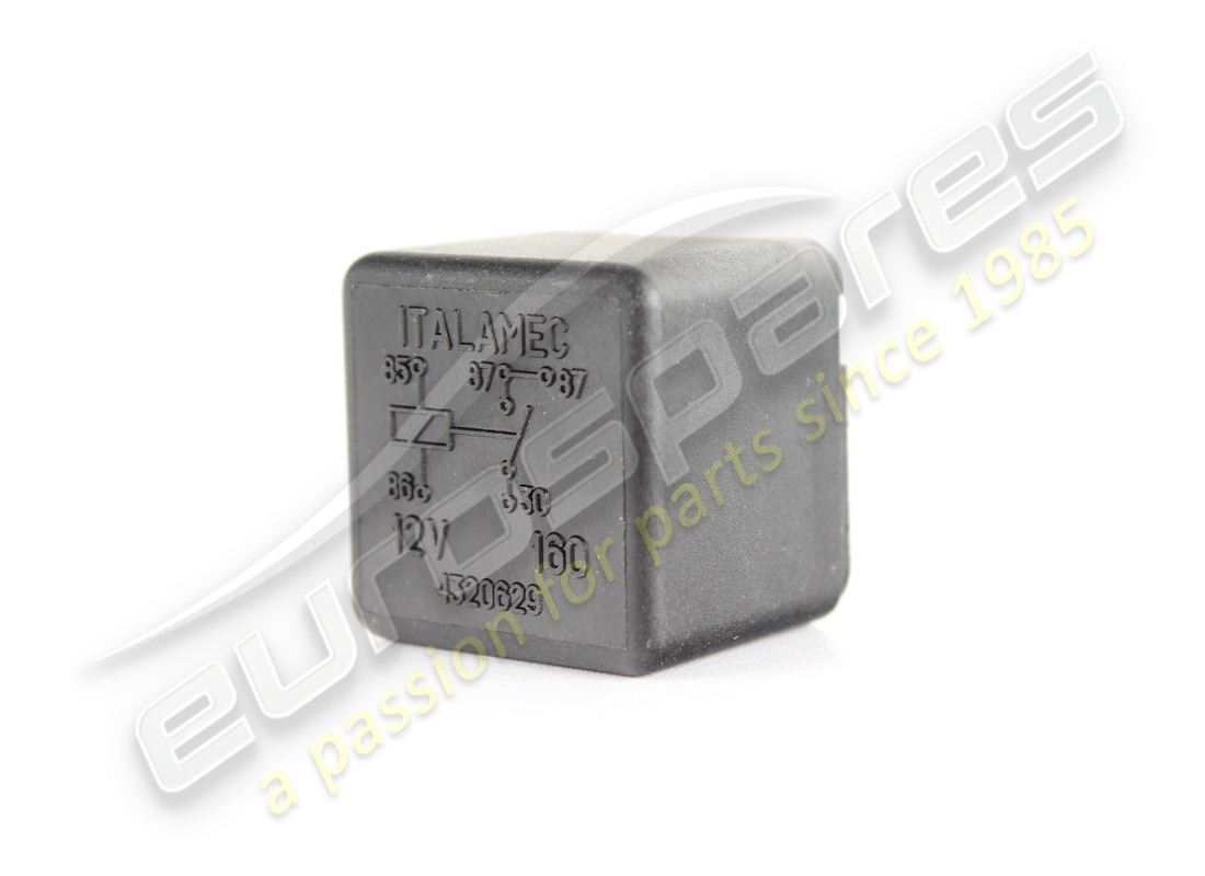 NEW FERRARI CONTROL SWITCH RELAY. PART NUMBER 154288 (1) new ferrari control switch relay. part number 154288 (1)