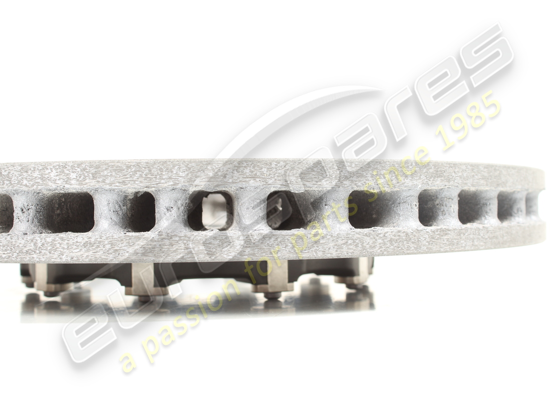 new lamborghini front rh ceramic brake disc (vented). part number 470615302g (3)