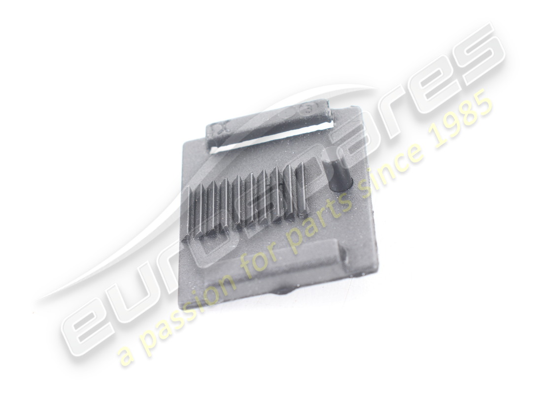 new maserati windscreen support plate. part number 60509670 (2)