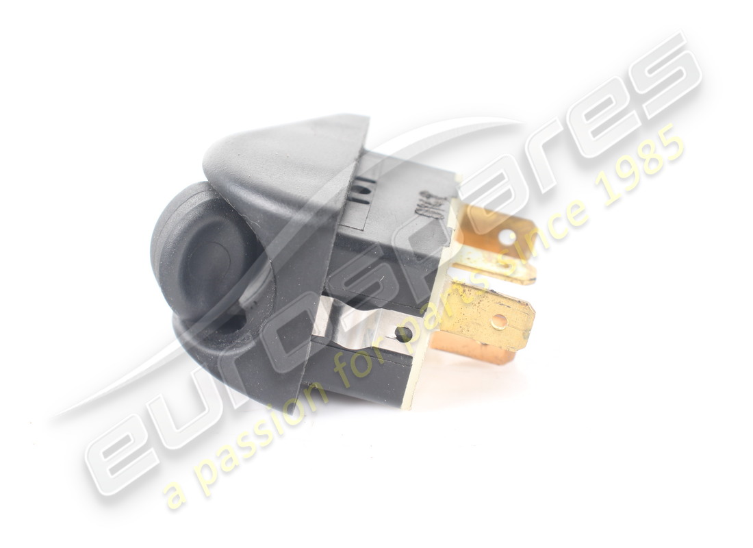 USED FERRARI SWITCH FOR ROOF LIGHT.. PART NUMBER 183232 (3) used ferrari switch for roof light.. part number 183232 (3)