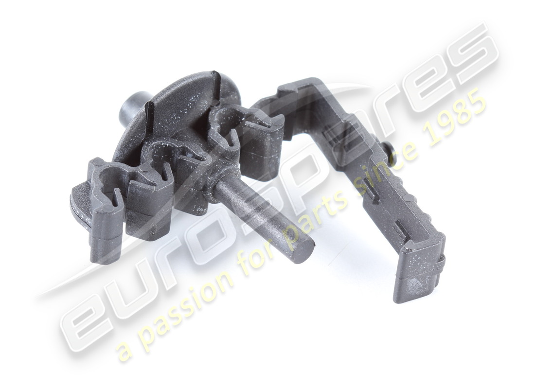 new maserati pipe retaining clip. part number 198574 (1)