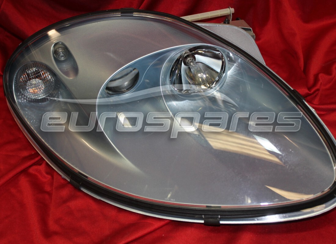 NEW FERRARI RH HEADLIGHT LOW/HIGH BEAM ALLOY GREY. PART NUMBER 72000393 (1) new ferrari rh headlight low/high beam alloy grey. part number 72000393 (1)