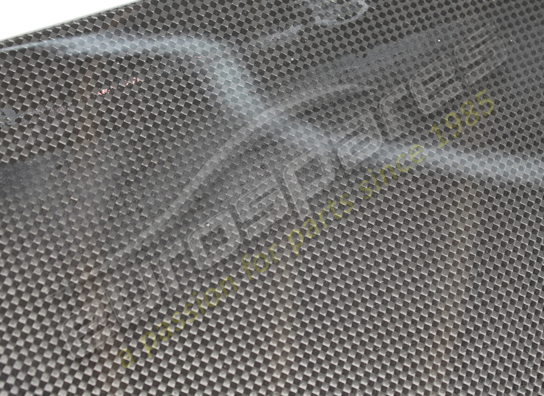 USED FERRARI RH WING. PART NUMBER 84693700 (4) used ferrari rh wing. part number 84693700 (4)