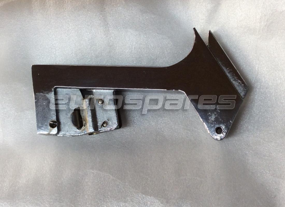 new ferrari lh quarter light base. part number 1353034102 (1)