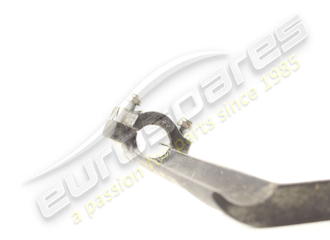 USED FERRARI VALVE CONTROL LEVER. PART NUMBER 162426 (3) used ferrari valve control lever. part number 162426 (3)