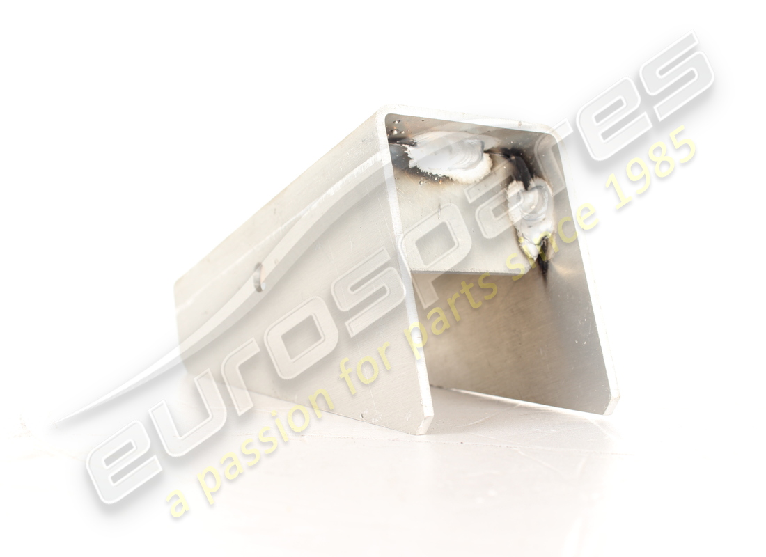 NEW FERRARI LH LID BRACKET MOUNTING BRAC. PART NUMBER 84352400 (2) new ferrari lh lid bracket mounting brac. part number 84352400 (2)