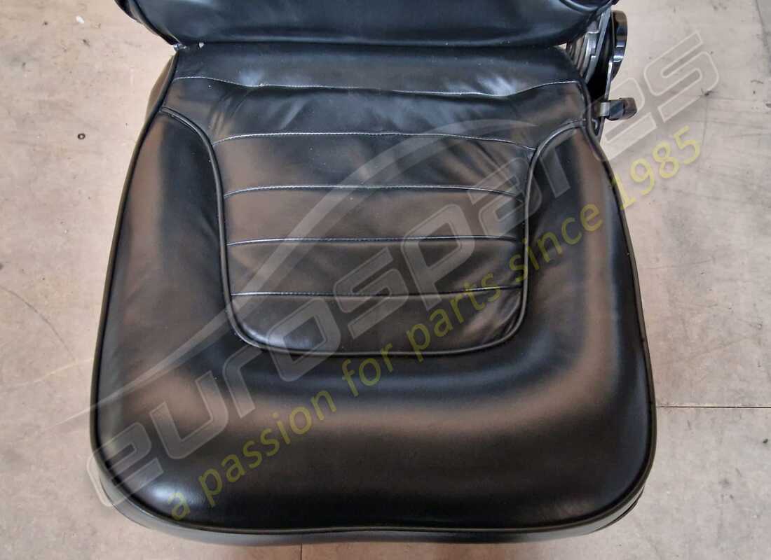 USED FERRARI PAIR BLACK SEATS. PART NUMBER 60899000 (13) used ferrari pair black seats. part number 60899000 (13)