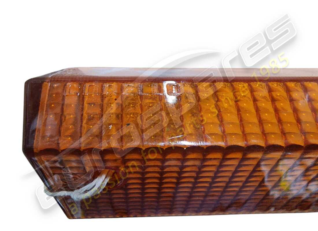 NEW FERRARI RH FRONT INDICATOR & SIDE LAMP ORANGE/CLEAR LENS. PART NUMBER 60329604 (2) new ferrari rh front indicator & side lamp orange/clear lens. part number 60329604 (2)