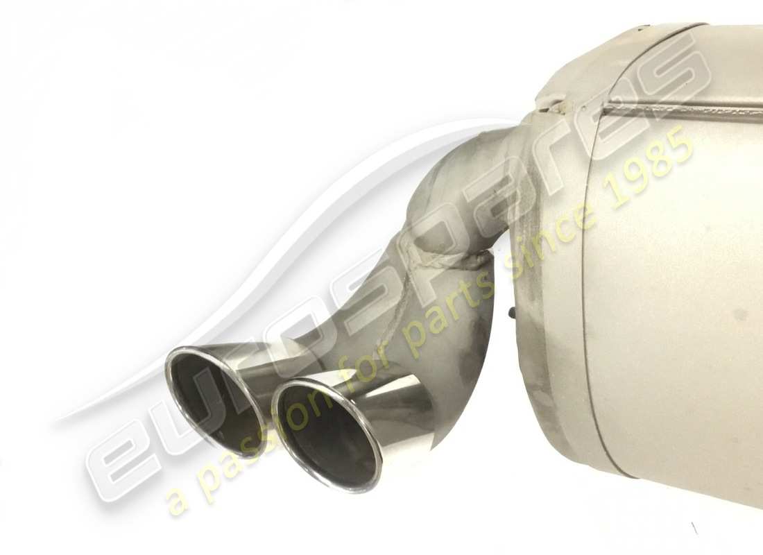 NEW FERRARI MAIN SILENCER ORIGINAL. PART NUMBER 138887 (3) new ferrari main silencer original. part number 138887 (3)