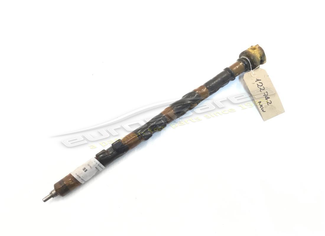 NEW FERRARI LH INTAKE CAMSHAFT COMPLETE. PART NUMBER 122742 (1) new ferrari lh intake camshaft complete. part number 122742 (1)