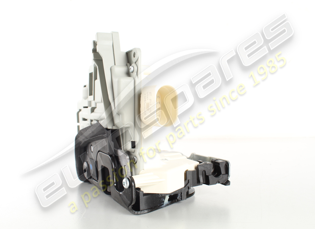 NEW PORSCHE DOOR LOCK. PART NUMBER 9A783911500 (4) new porsche door lock. part number 9a783911500 (4)