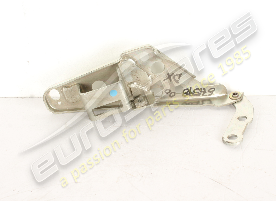 NEW FERRARI COMPLETE RH HINGE. PART NUMBER 67159800 (2) new ferrari complete rh hinge. part number 67159800 (2)