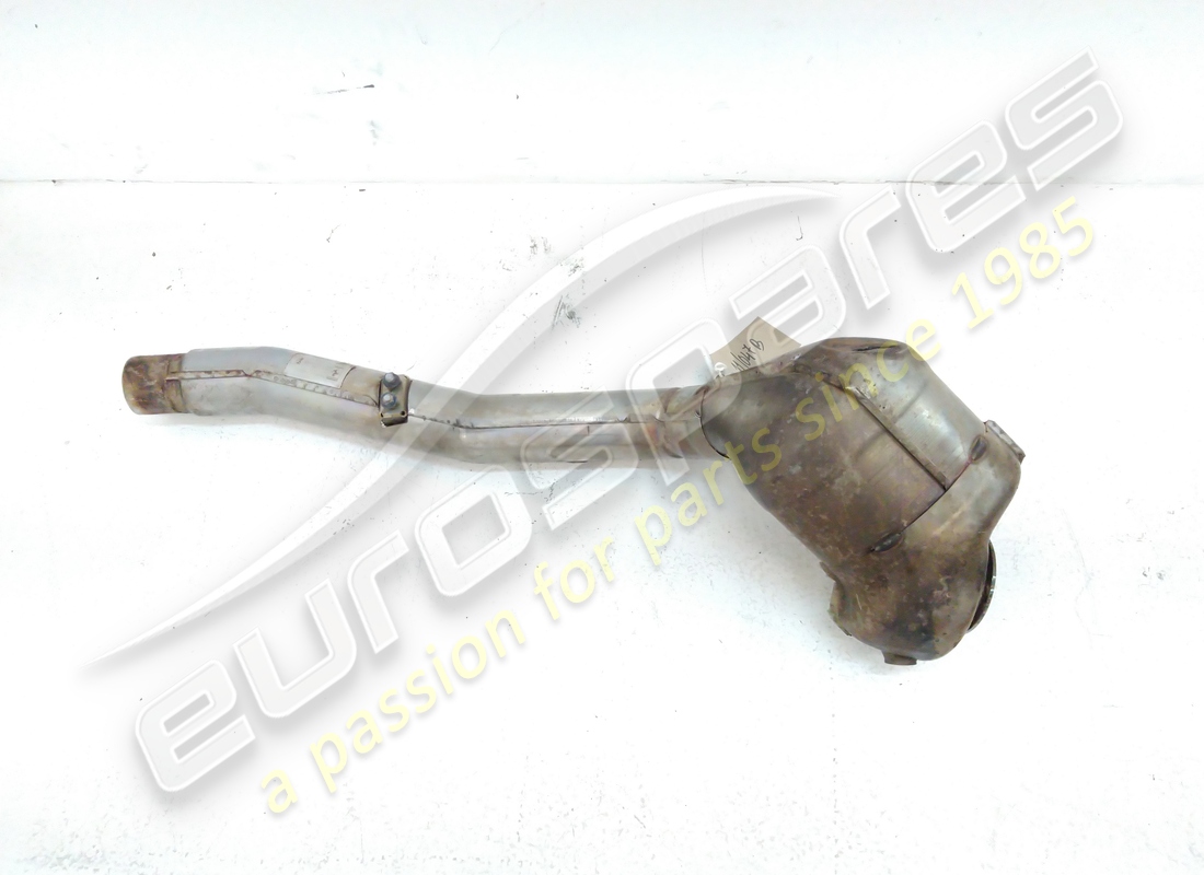 USED FERRARI COMPLETE LH CATALYTIC CONVERTER. PART NUMBER 312105 (5) used ferrari complete lh catalytic converter. part number 312105 (5)