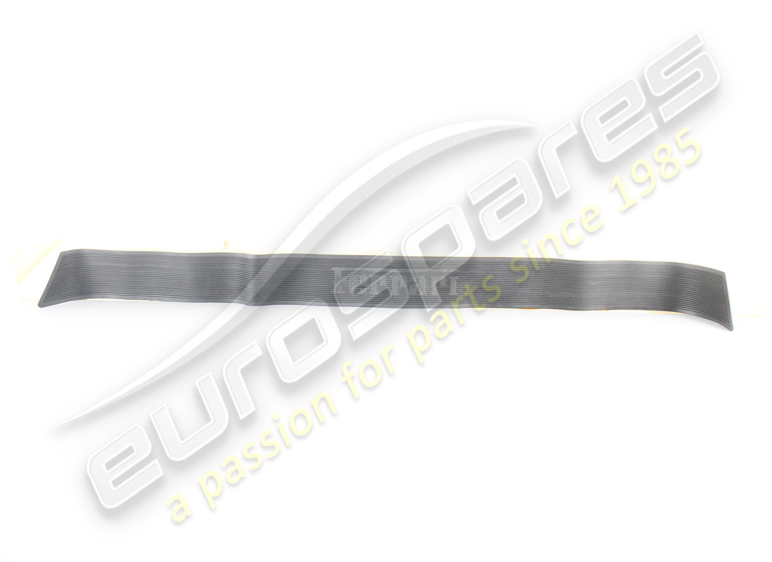 NEW FERRARI RUBBER INSERT. PART NUMBER 62172100 (1) new ferrari rubber insert. part number 62172100 (1)