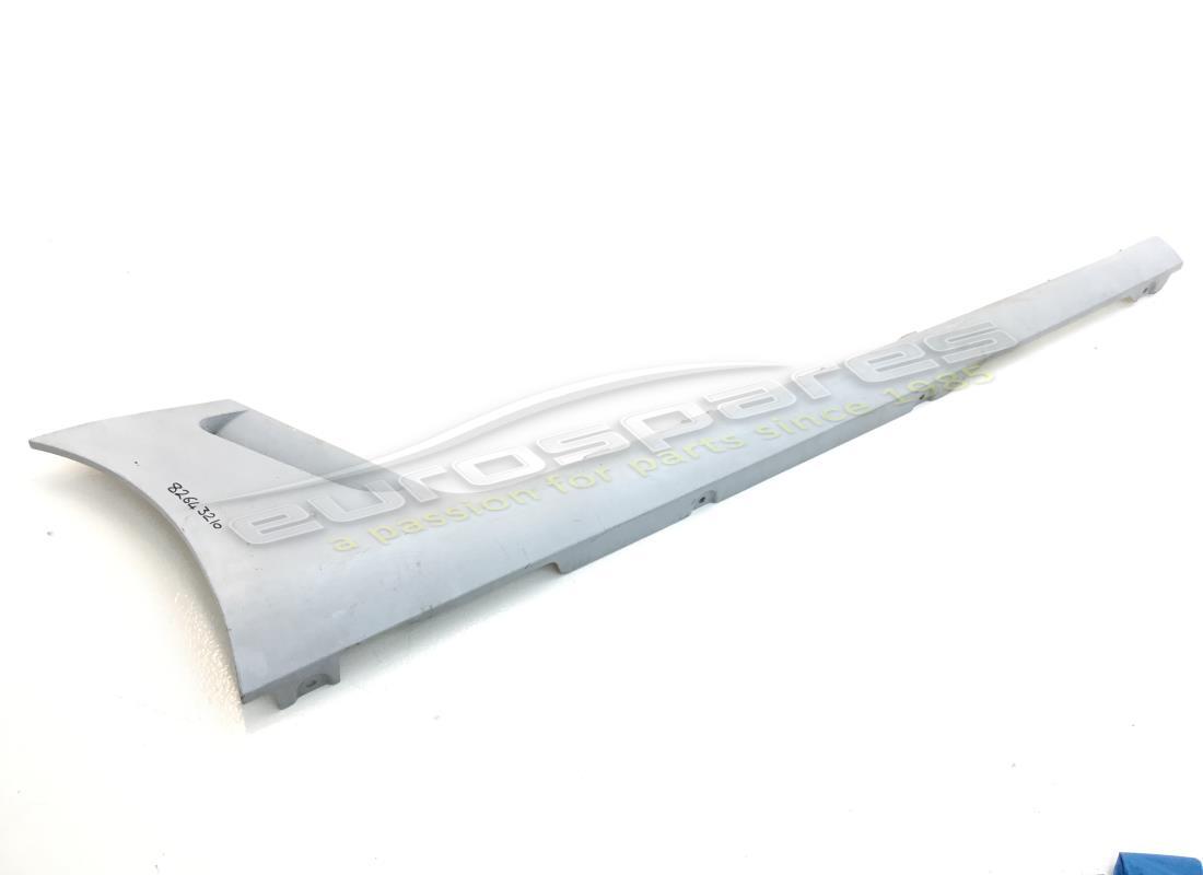 new ferrari rh sill trim. part number 82643210 (1)
