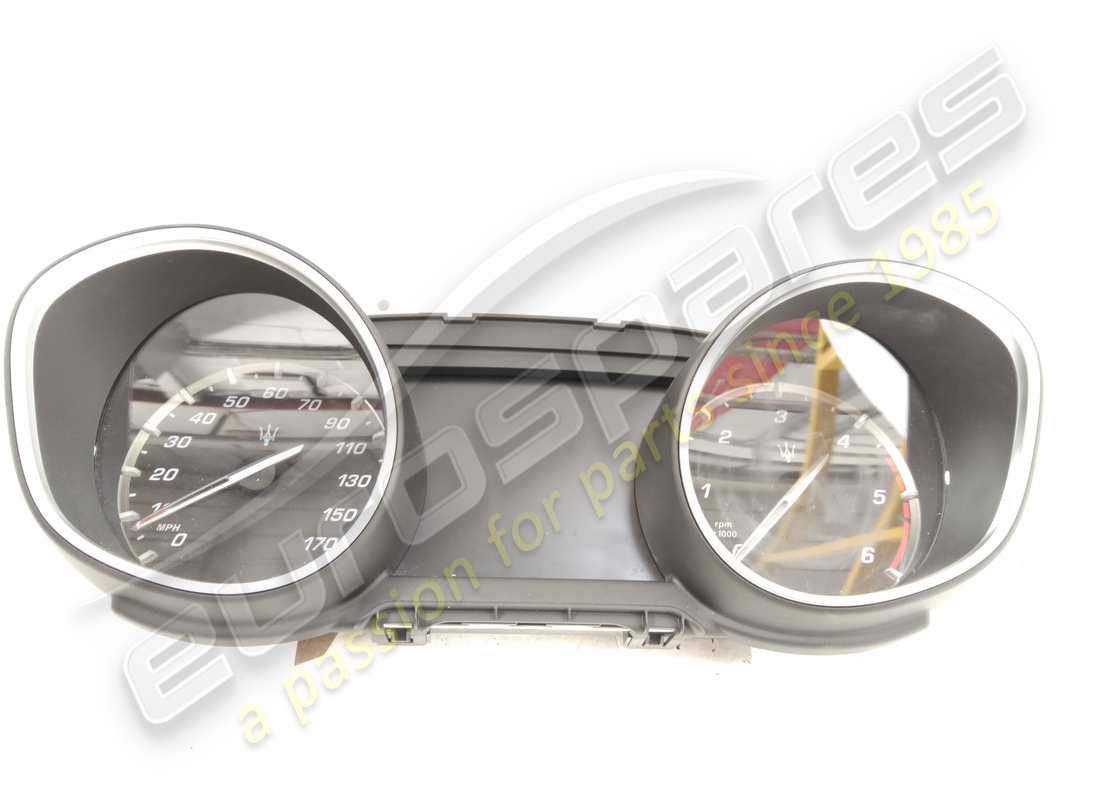 USED Maserati INSTRUMENT PANEL . PART NUMBER 670106461 (1)