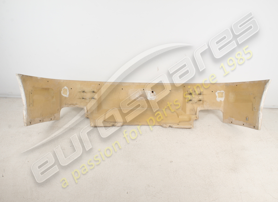 NEW FERRARI REAR BUMPER. PART NUMBER 65431910 (2) new ferrari rear bumper. part number 65431910 (2)