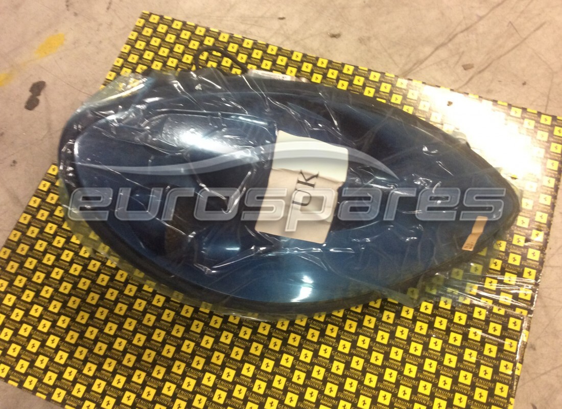 NEW FERRARI RH HEADLAMP BLUE NART RHD PART NUMBER 72149579 (1) new ferrari rh headlamp blue nart rhd part number 72149579 (1)