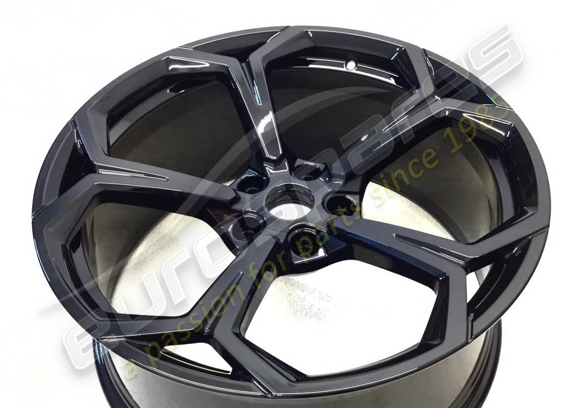 RECONDITIONED LAMBORGHINI FRONT WHEEL. PART NUMBER 4ML601025P (2) reconditioned lamborghini front wheel. part number 4ml601025p (2)