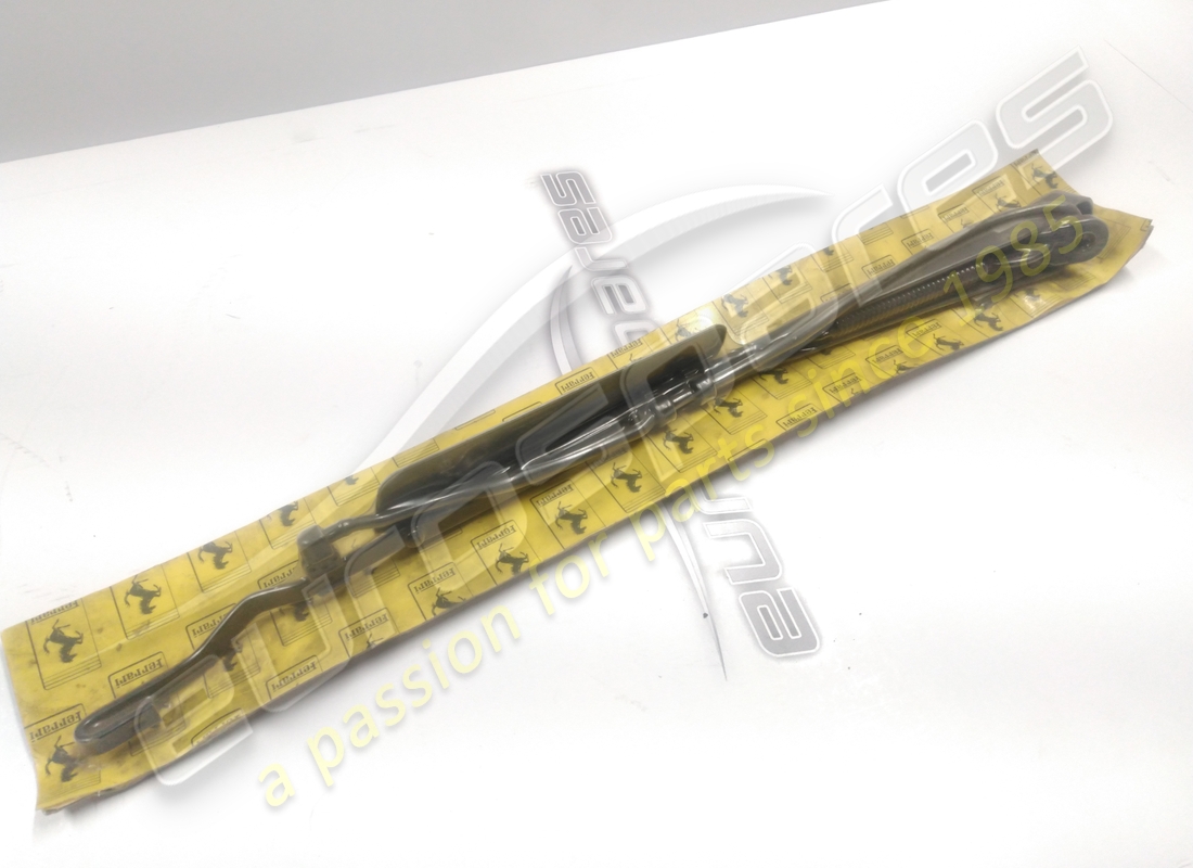 NEW FERRARI LH WIPER ARM LHD PART NUMBER 62461600 (3) new ferrari lh wiper arm lhd part number 62461600 (3)