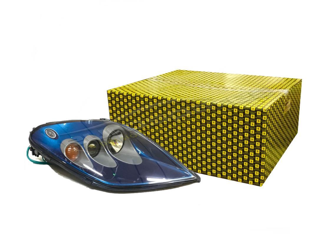 NEW FERRARI RH HEADLIGHT NART BLUE LHD PART NUMBER 69181479 (1) new ferrari rh headlight nart blue lhd part number 69181479 (1)