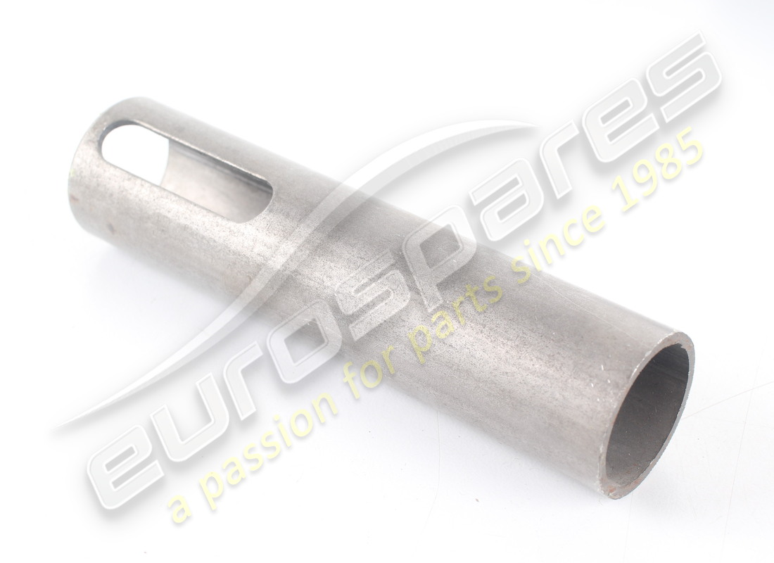 NEW FERRARI REAR BRACKET. PART NUMBER 61825400 (1) new ferrari rear bracket. part number 61825400 (1)