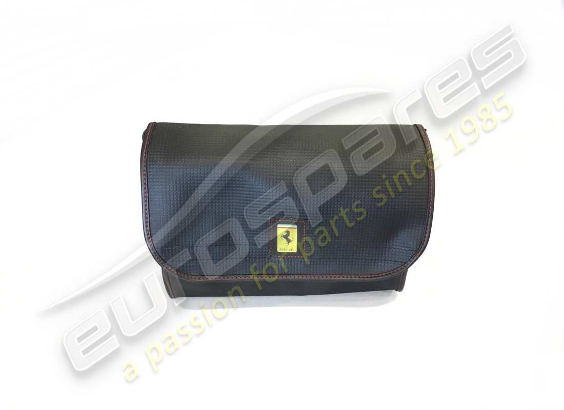 NEW FERRARI TOOL KIT COMPLETE. PART NUMBER 138669 (5) new ferrari tool kit complete. part number 138669 (5)